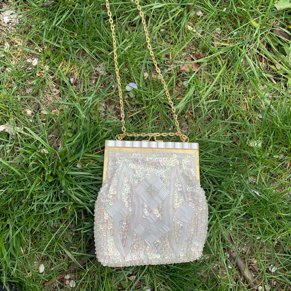 Beaded crossbody purse